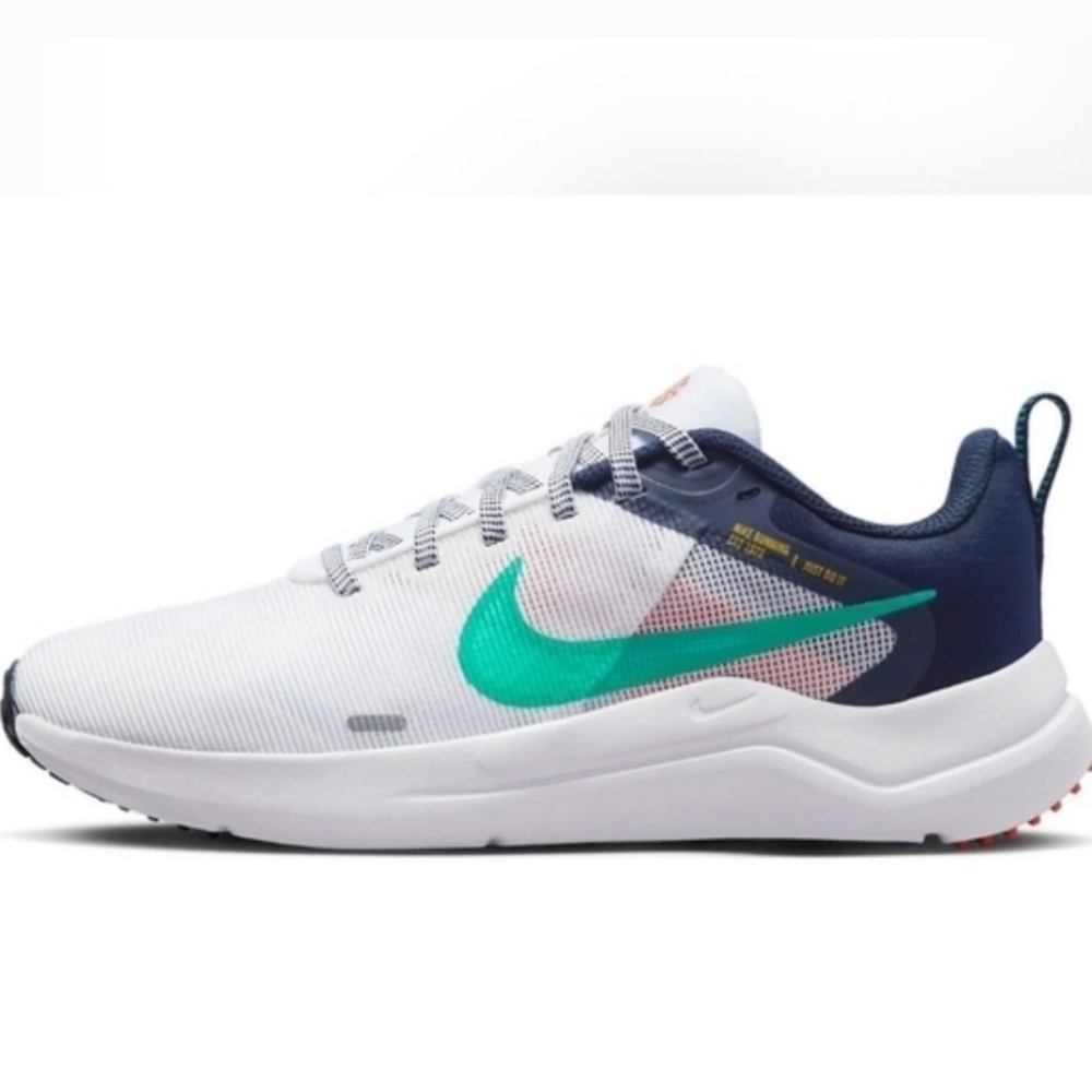 NIB Nike Downshifter 12 Women's 11 White Clear Jade Running Shoes Lightweight - Picture 9 of 11